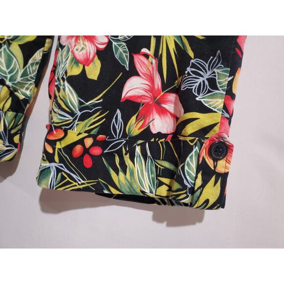 Maggie Barnes Tropical Floral Linen Blend Capri Pants Plus 20W Hawaii Island - Picture 3 of 11